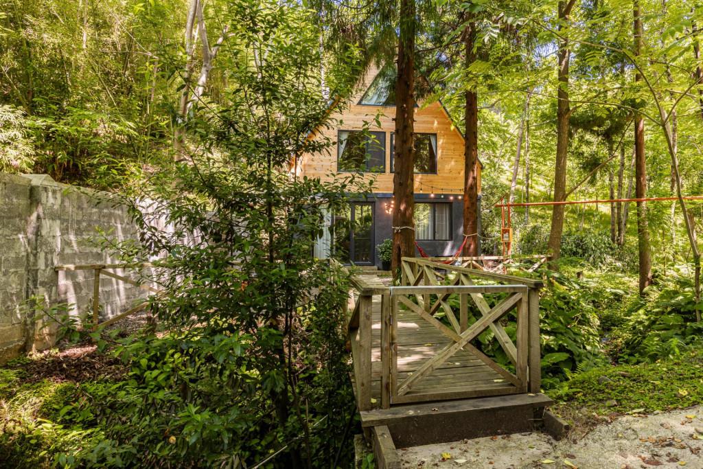 VenoSea Tsikhisdziri Seaside Cottage