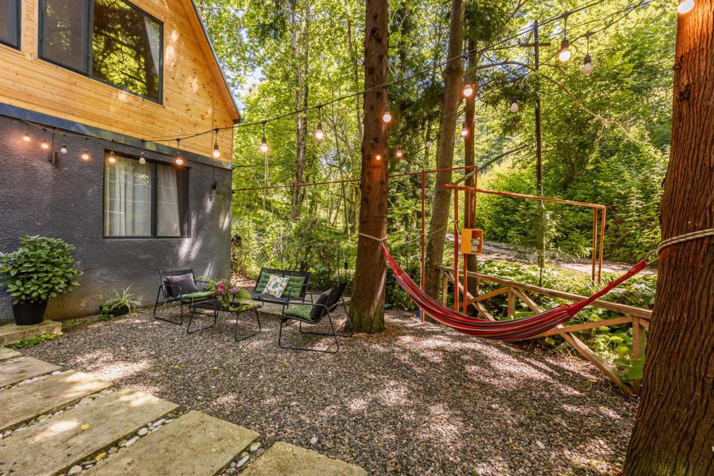 VenoSea Tsikhisdziri Seaside Cottage