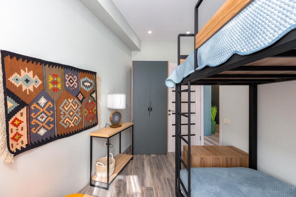 The NEO two room Suite N302 by MaRKoS