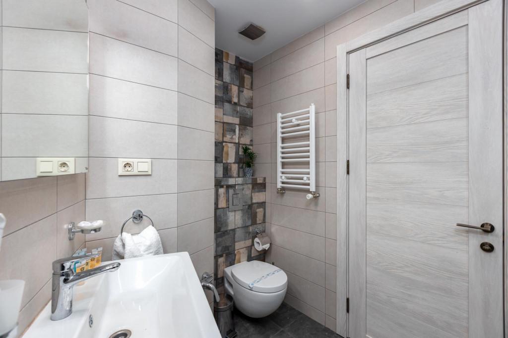 The NEO two room Suite N302 by MaRKoS