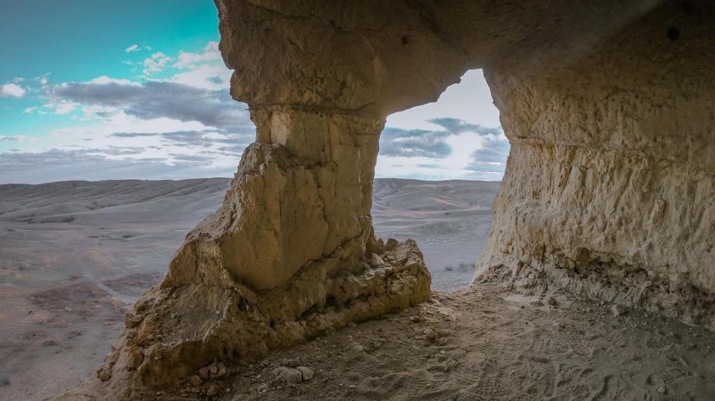 გარეჯის საბერეები - David Gareji Cave, Sabereebi, gareji desert