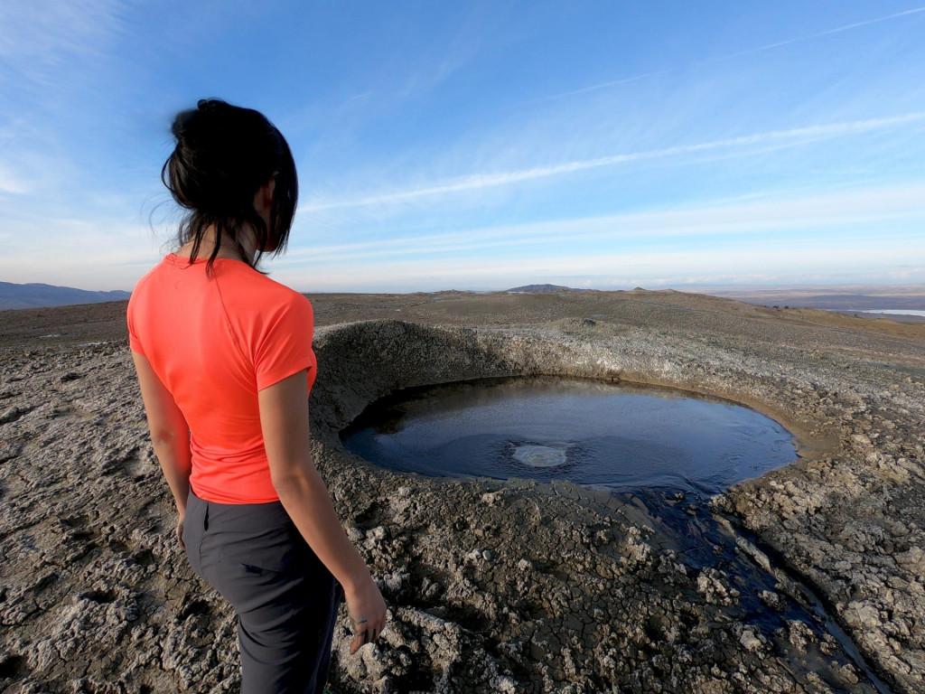 Takhti-tepha Mud Volcano - ტახტითეფას ტალახის ვულკანი