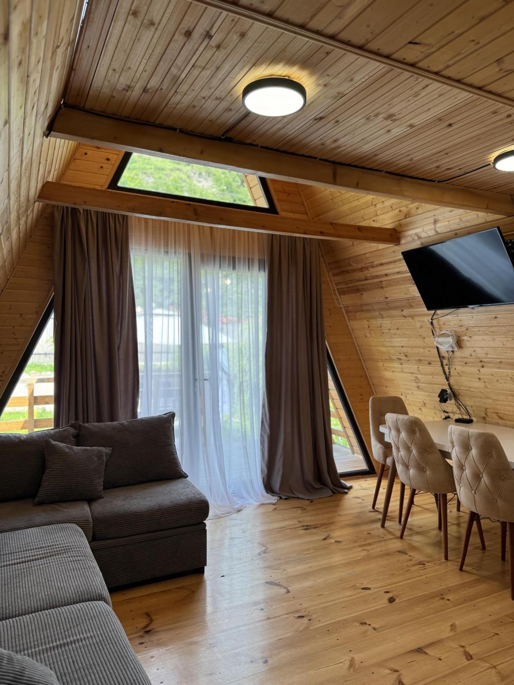 კოტეჯი ფასანაურში