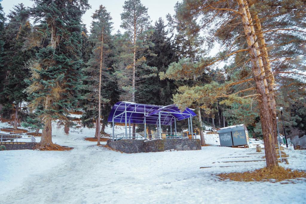 წაღვერი Парк отдыха и источник минеральной воды