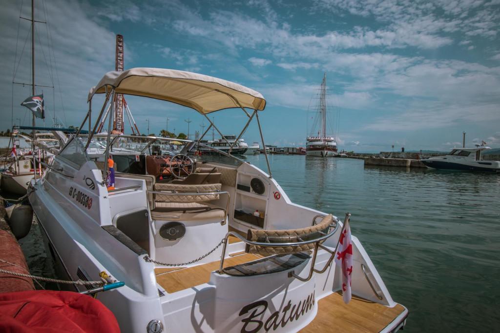 ბათუმის იახტ-კლუბი - Batumi Yacht Club