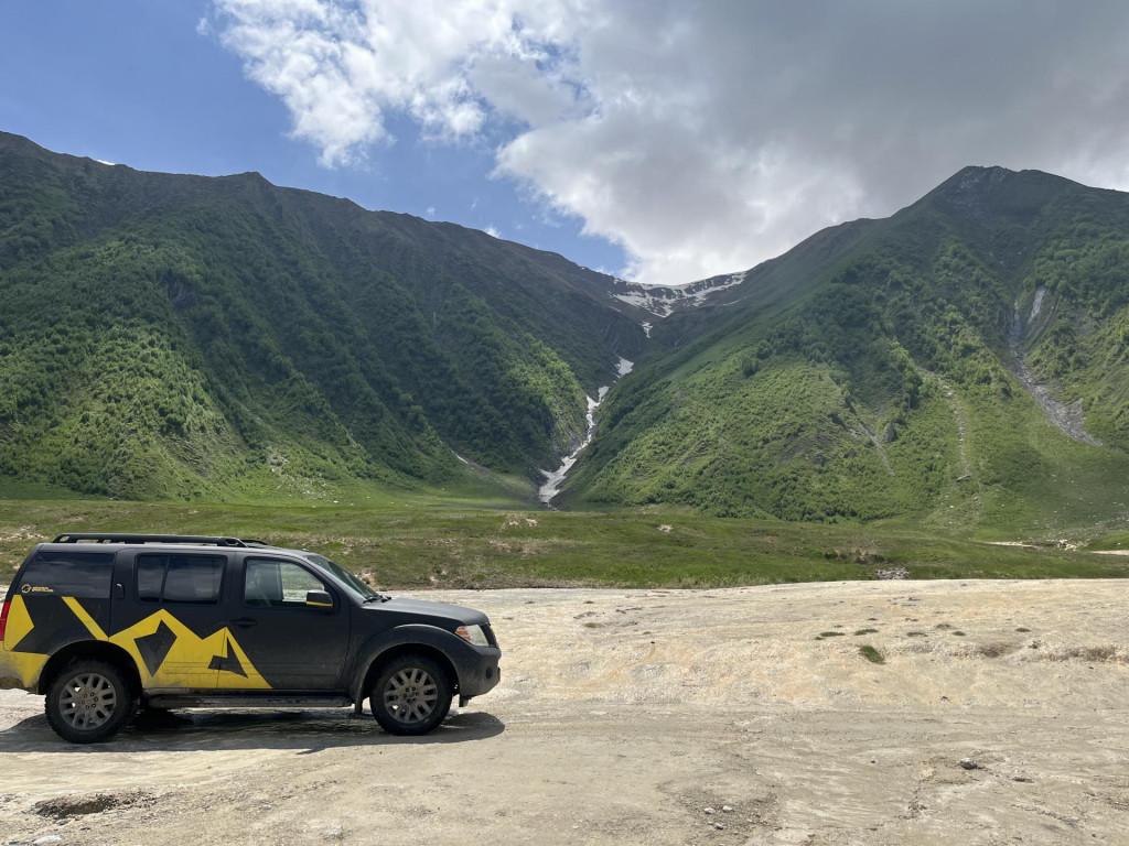 Jeep Tour Tbilisi Gudauri Truso valley Kazbegi Georgia