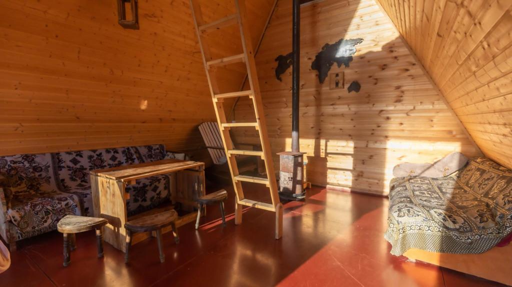 მარწყვის ქოხი