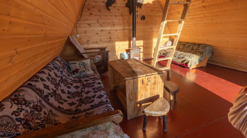 მარწყვის ქოხი