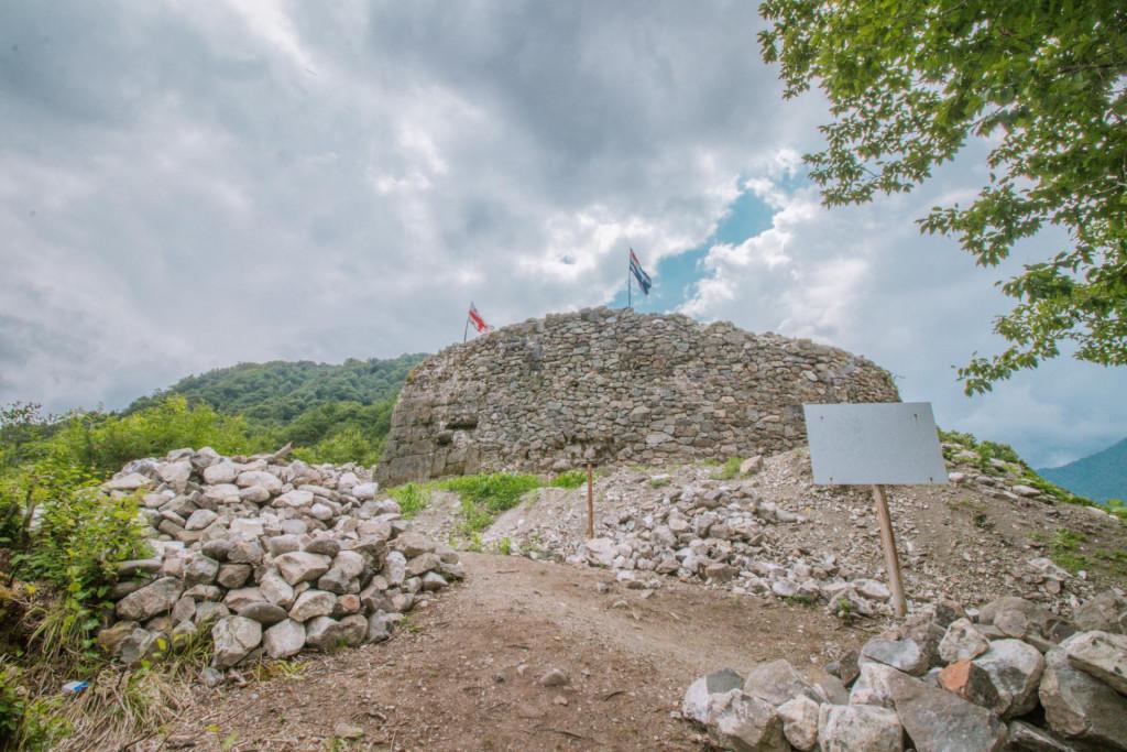 გვარას ციხე, მაჭახელას ეროვნული პარკი - Gvara Fortress, Machakhela National Park