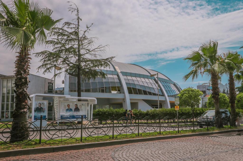 ბათუმის დელფინარიუმი Batumi Dolphinarium Батумский дельфинарий