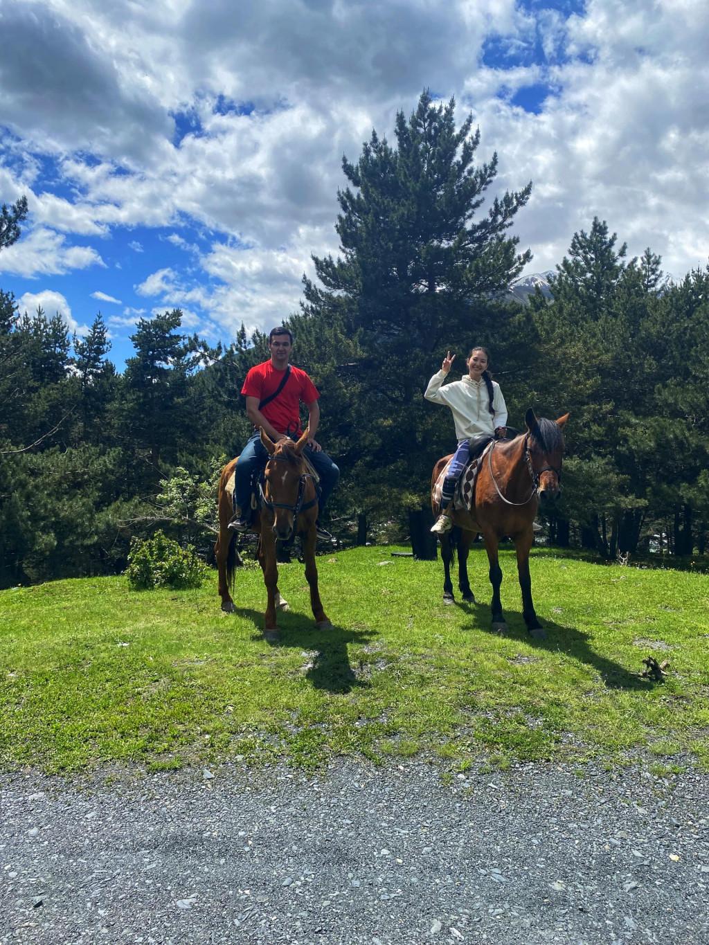 ცხენტური ყაზბეგში