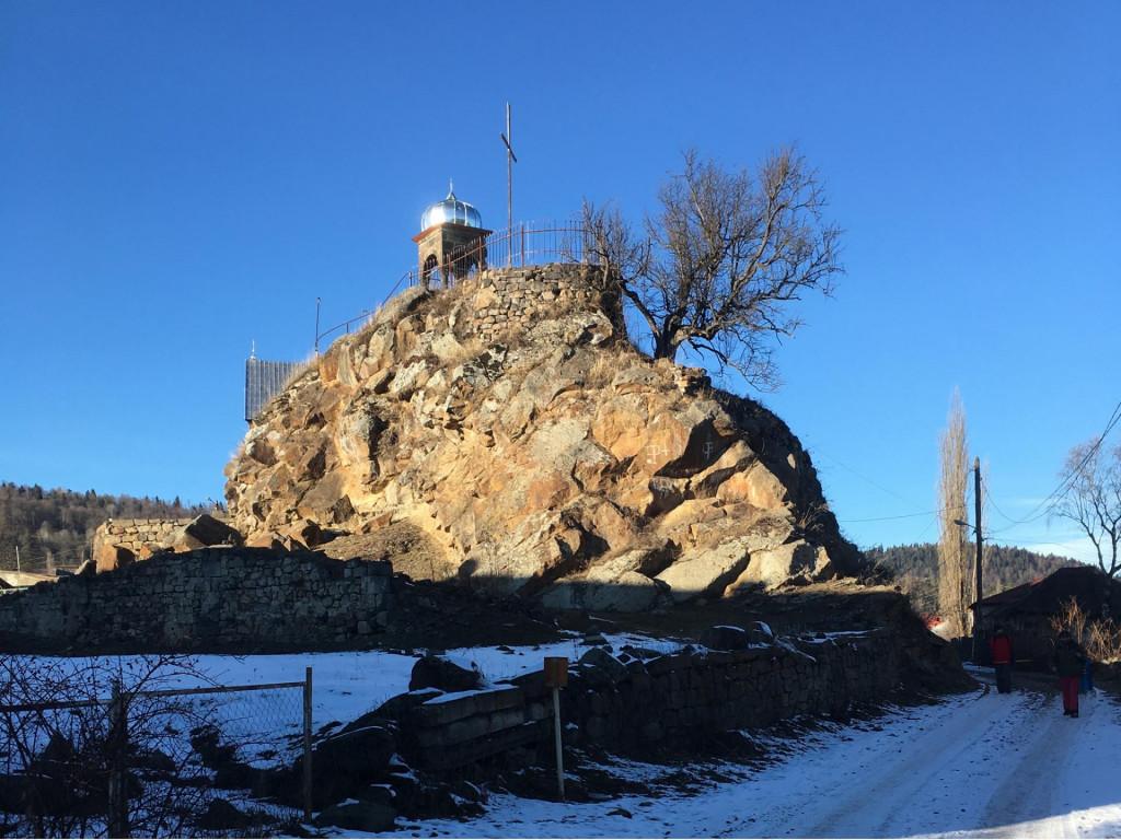 თოვლის ფეხსაცმლის ტური ბაკურიანში