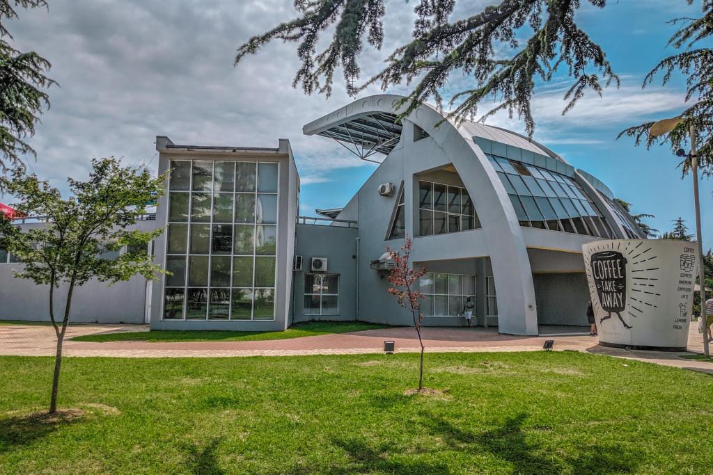 ბათუმის დელფინარიუმი Batumi Dolphinarium Батумский дельфинарий