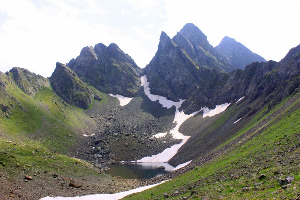 დიდღალიშ ტობას ტბა - Didghalish Toba lake