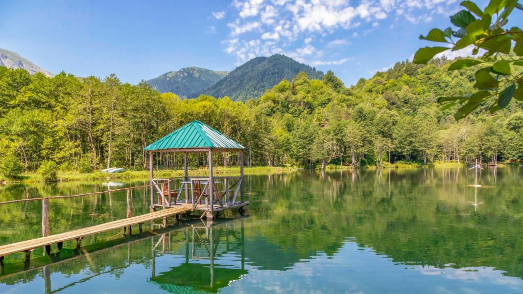 ქულბაქის ტბები, მწვანე ტბა Озеро Кульбаки Зеленое озеро