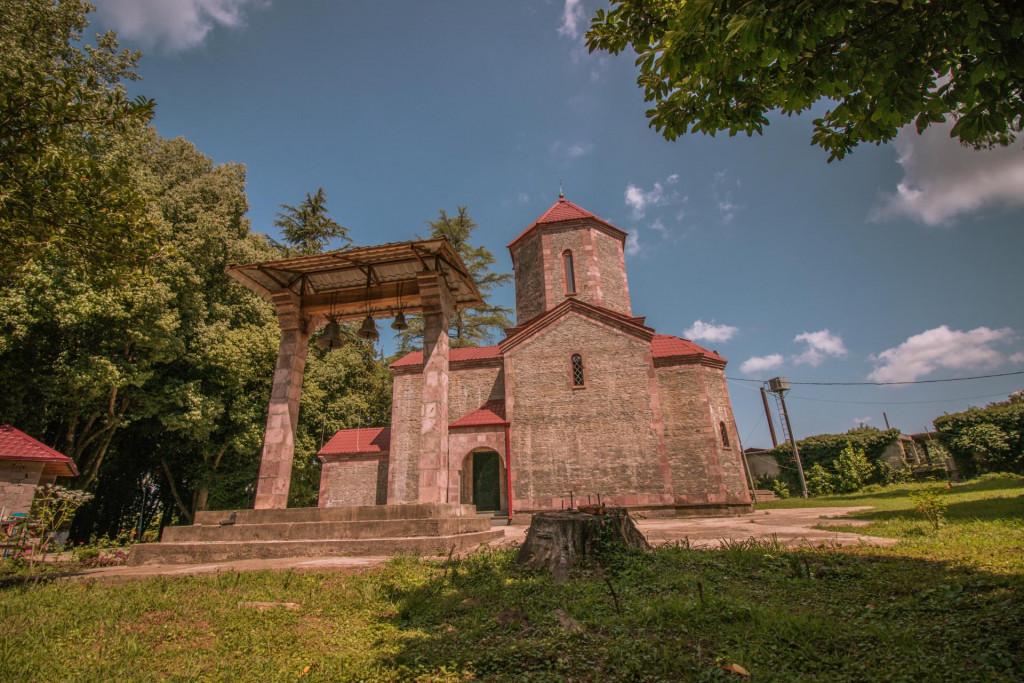 რუხის წმ. ნიკოლოზის სახელობის ეკლესია, St. Nicholas Church