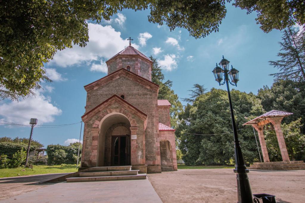 რუხის წმ. ნიკოლოზის სახელობის ეკლესია, St. Nicholas Church