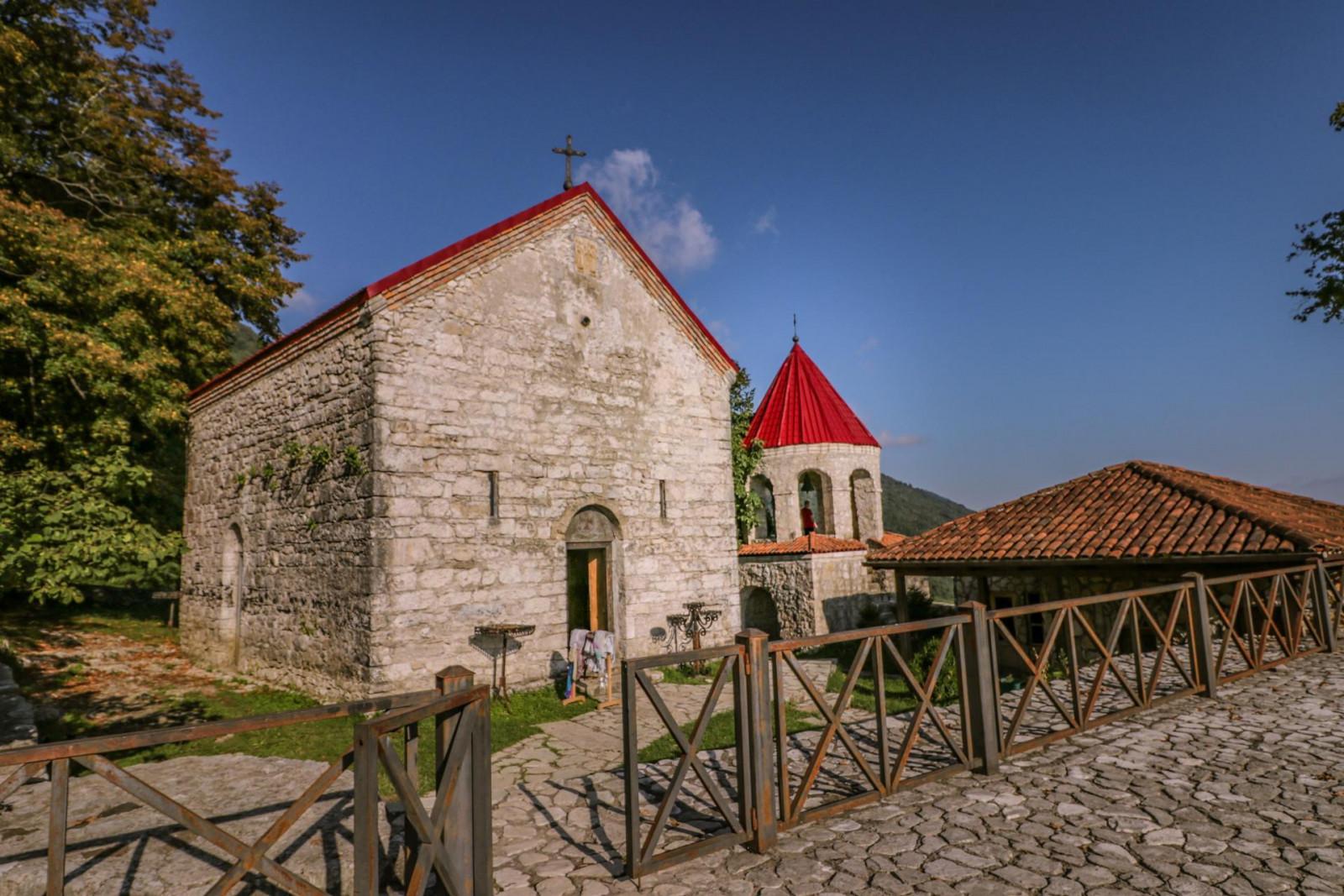 წაჩხურუს მთავარანგელოზის სახელობის ეკლესია - Archangel Church