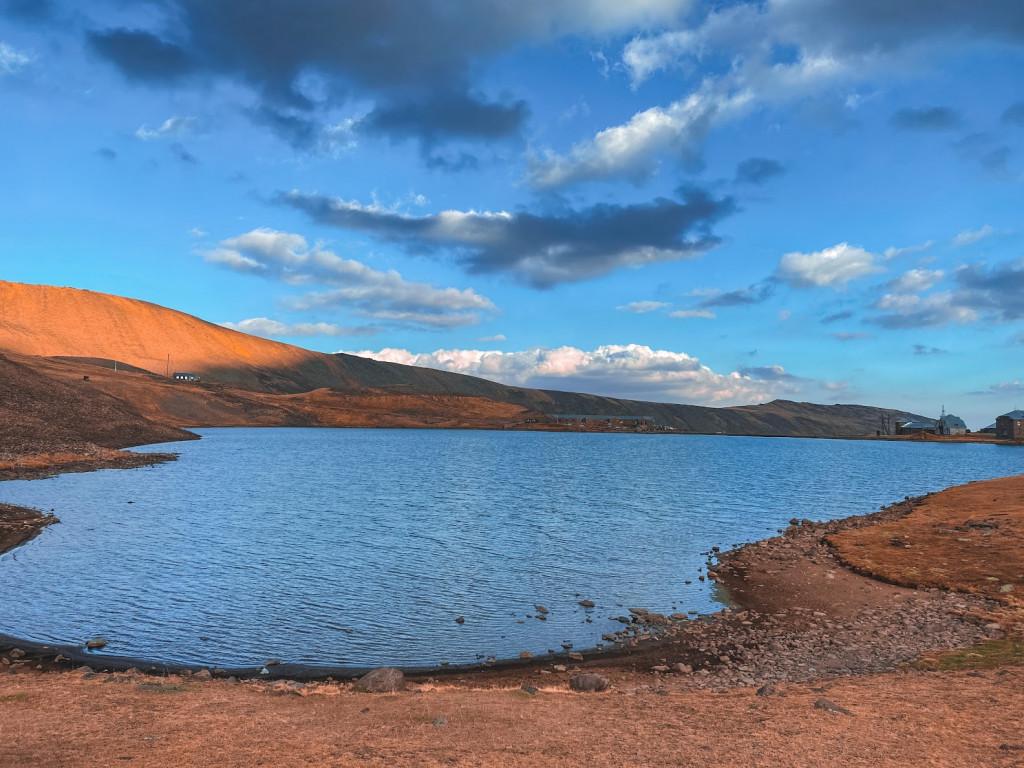 Aragats 4090m – Armenia’s highest Mountain