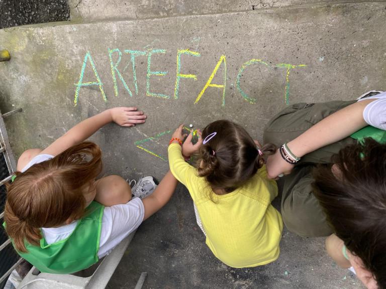 Handicraft masterclasses for family, Family crafting classes