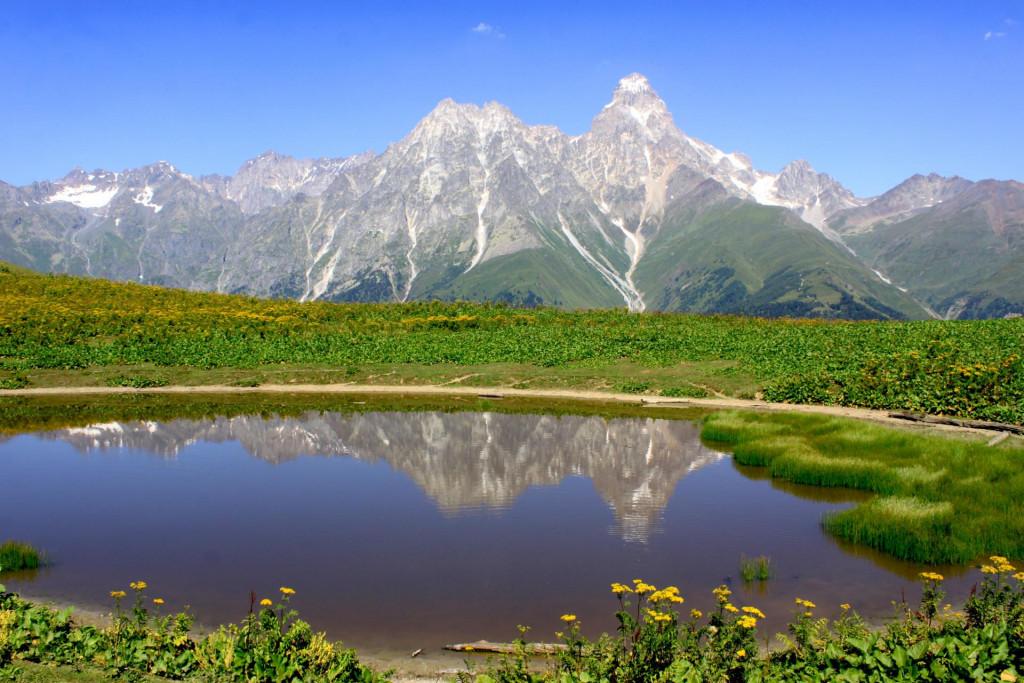 mount ushba მწვერვალი пик ушба
