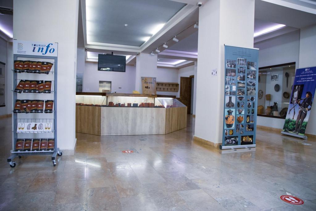 ბათუმის არქეოლოგიური მუზეუმი Batumi Archaeological Museum Батумский археологический музей