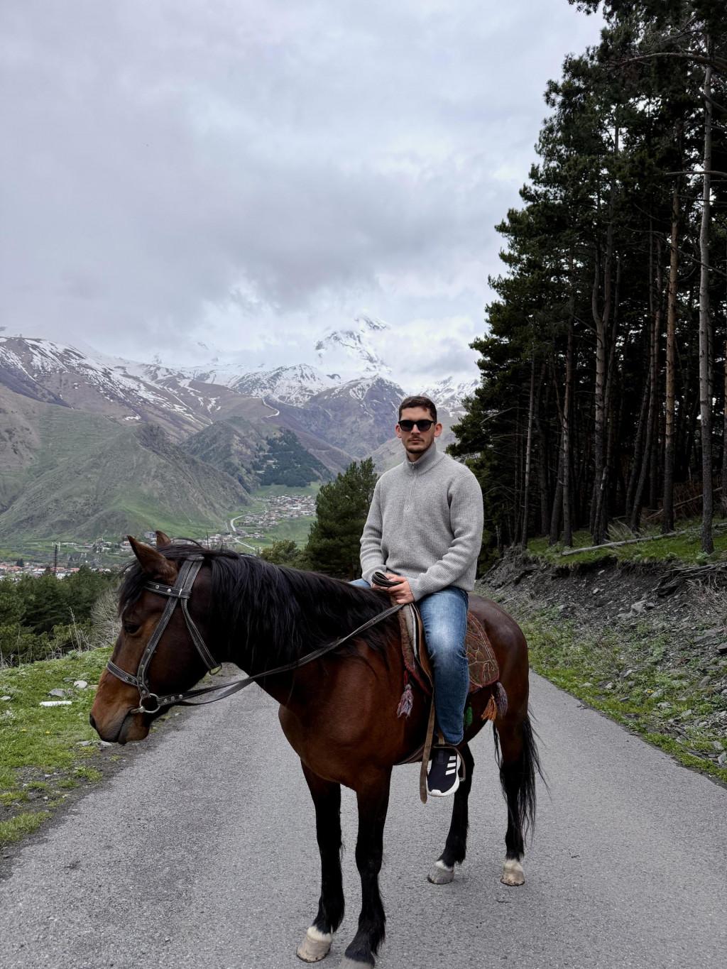 Horseback riding in Kazbegi