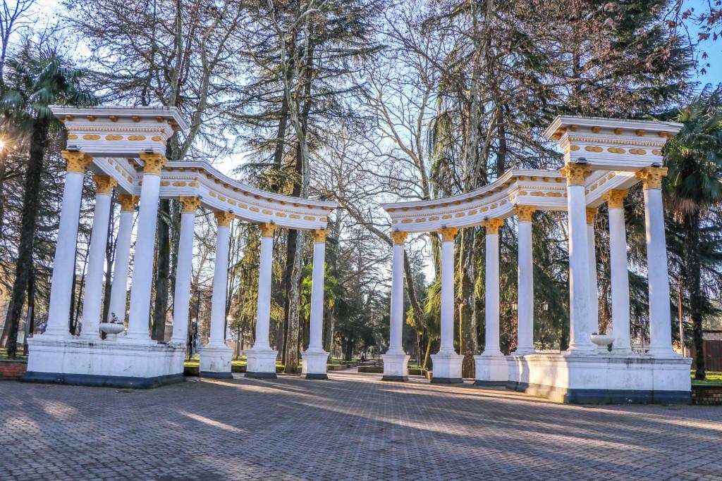 ზესტაფონი ირინეს პარკი  Zestaponi Irene Park