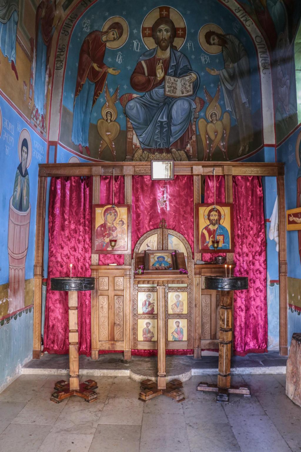 კაცხის სვეტი - Katskhi pillar