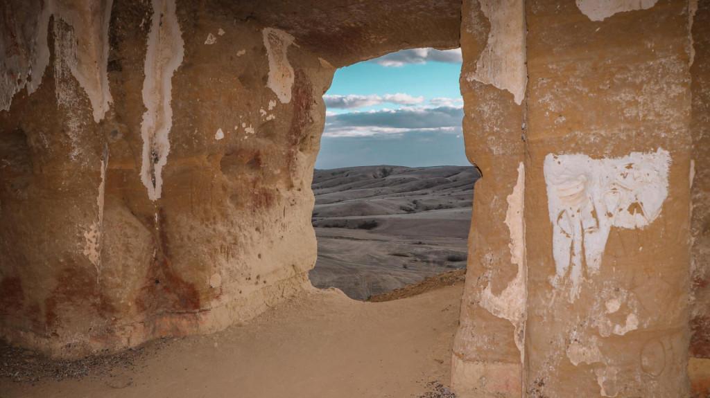 გარეჯის საბერეები - David Gareji Cave, Sabereebi, gareji desert