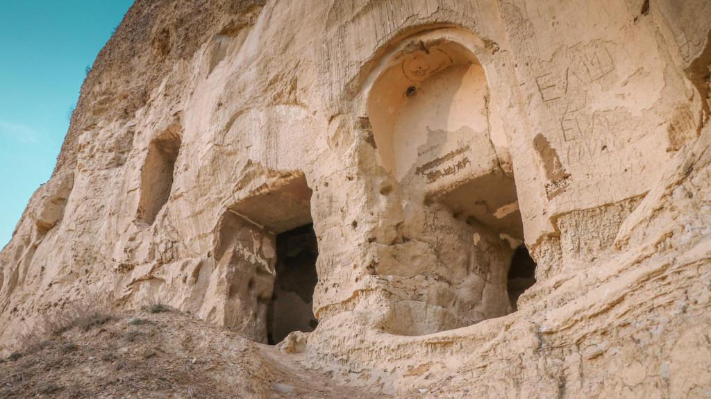 გარეჯის საბერეები - David Gareji Cave, Sabereebi, gareji desert