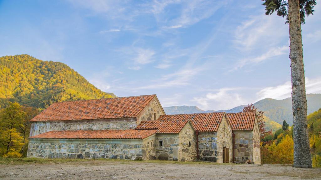 Kozifa Monastery, Dzama Valley