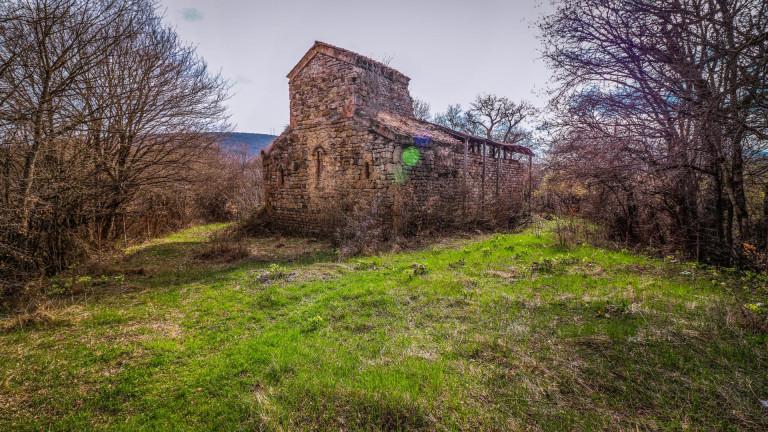 ჟალეთის სამნავიანი ბაზილიკა ( წმ. გიორგის ხატი ) - Zaleti three-nave basilica (St. George\'s church)