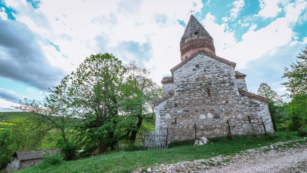 მატნის წმინდა ნიკოლოზის ეკლესია - St. Nicholas Church of Matani