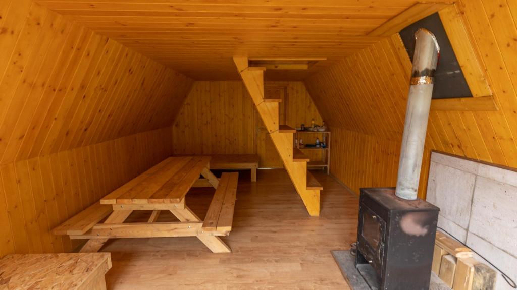 შუანოს ტურისტული თავშესაფარი