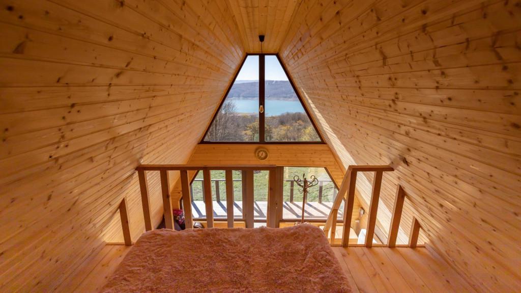 დათას ქოხი