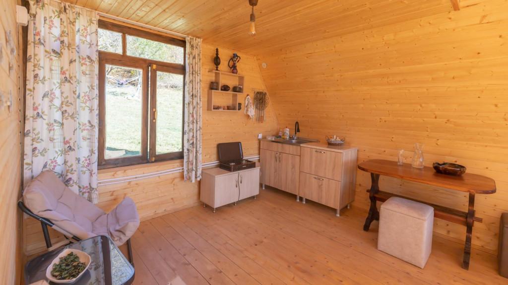 დათას ქოხი