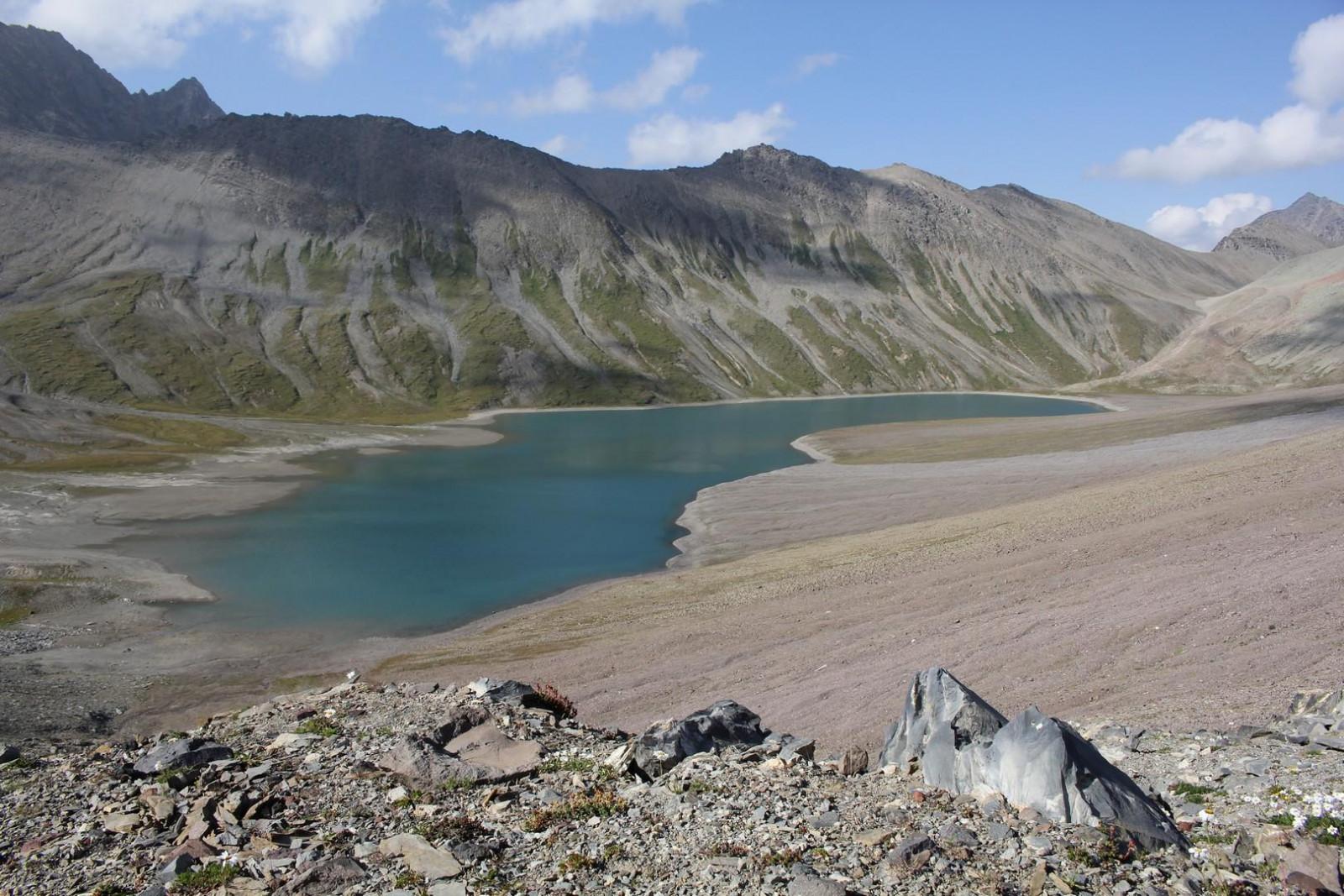 kelitsadi lake yeliwadis tba