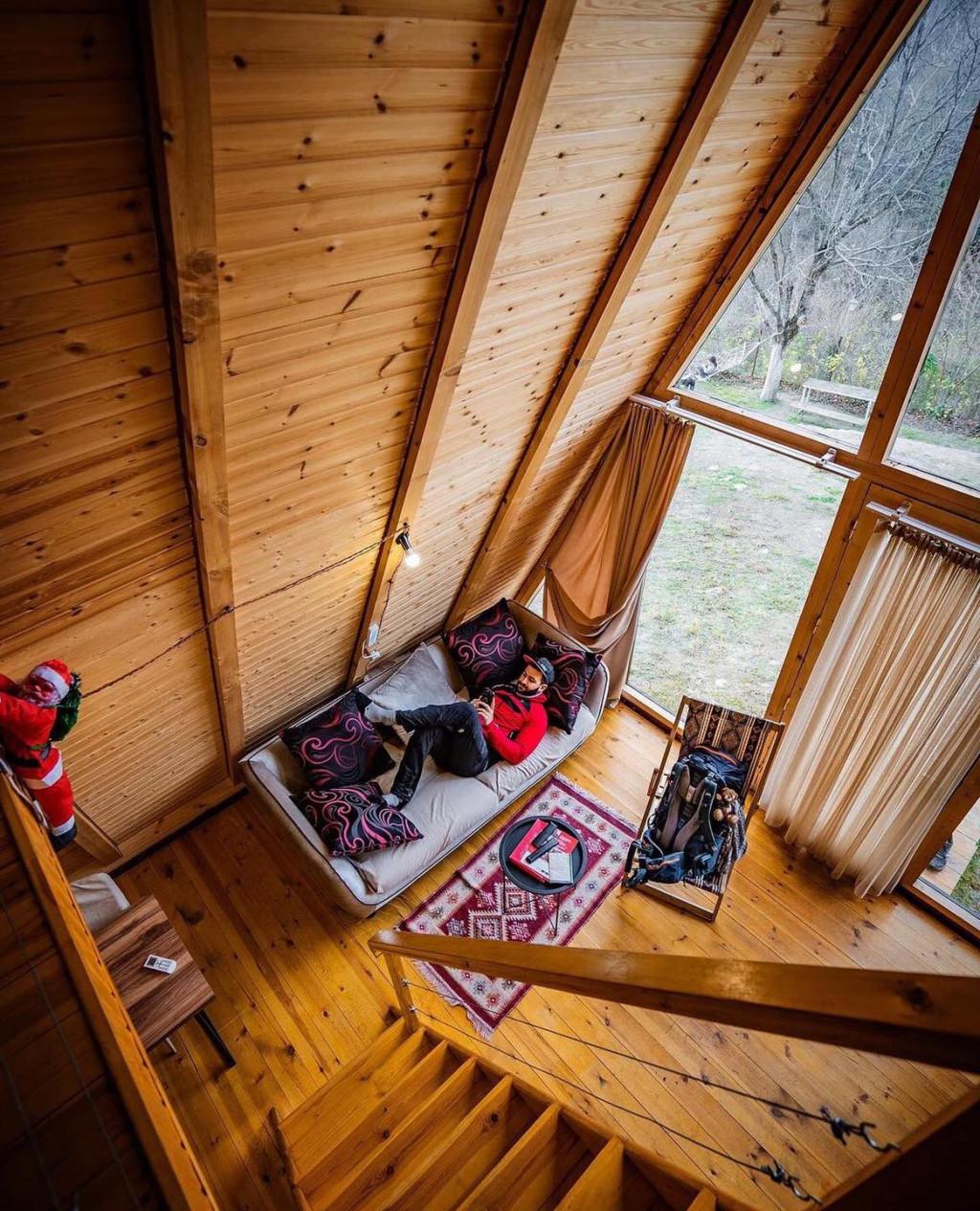 კოტეჯი სათაფლია