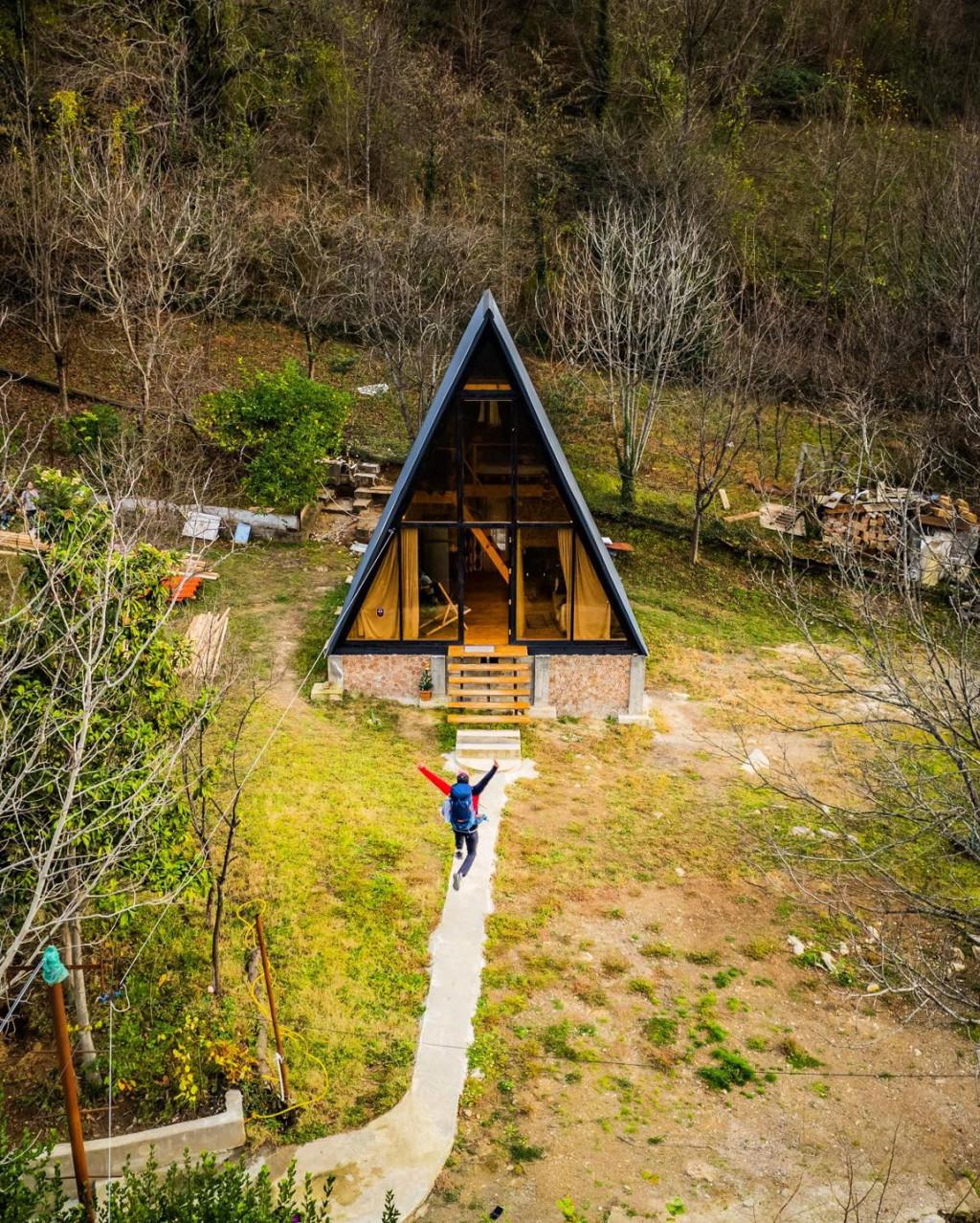 კოტეჯი სათაფლია