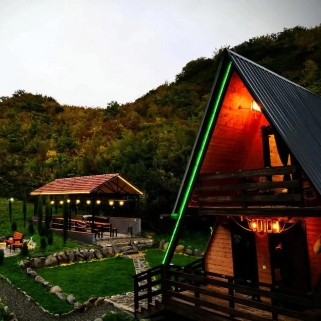 იმედის ქოხი