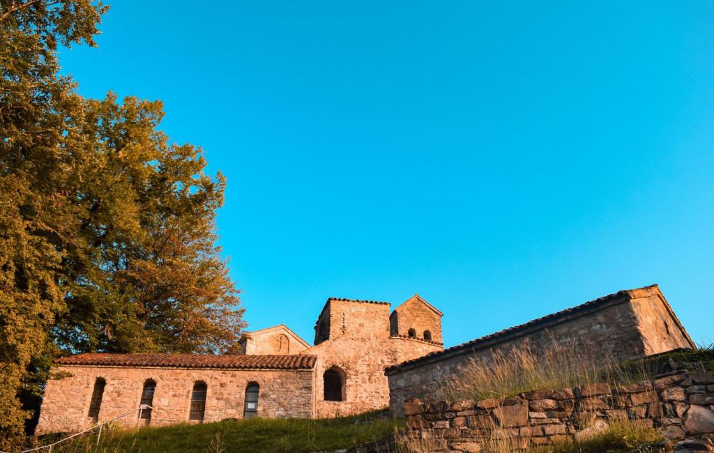 ნეკრესის მონასტერი