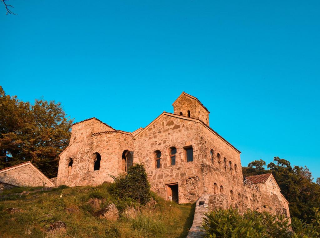 ნეკრესის მონასტერი