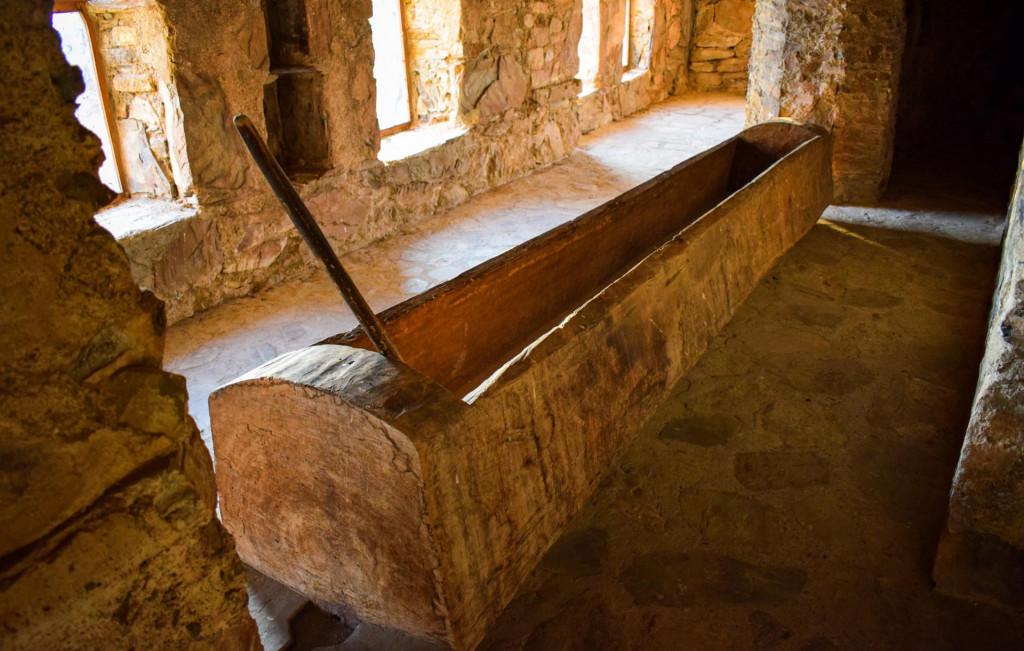 ნეკრესის მონასტერი