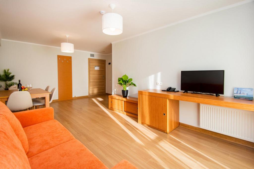 სასტუმრო ორბი პალასი