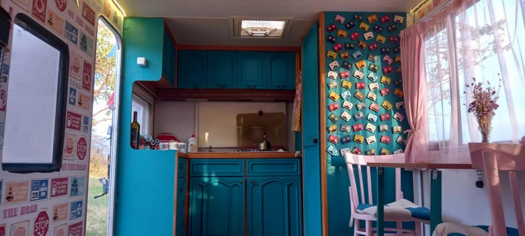 ოთახი#8 • Room #8