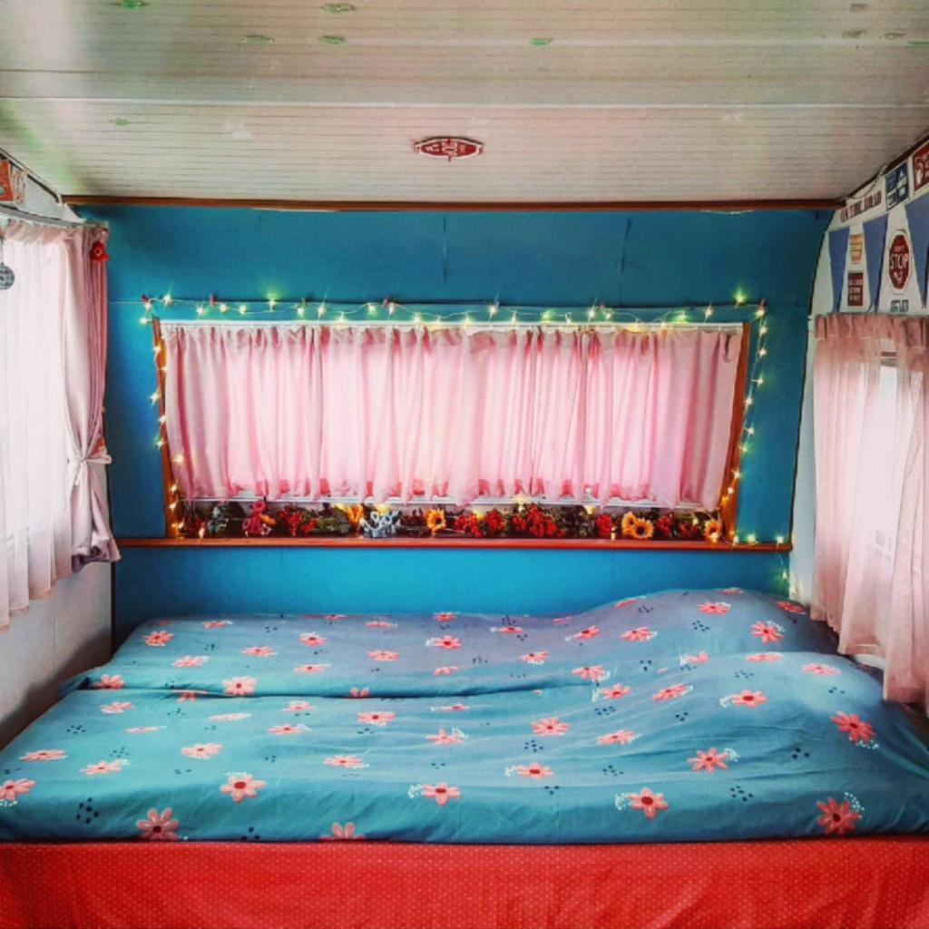 ოთახი#8 • Room #8