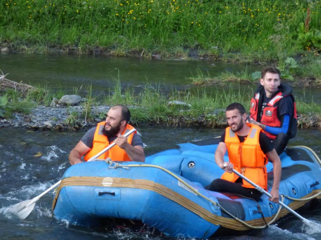 Rafting in Trusso Valley