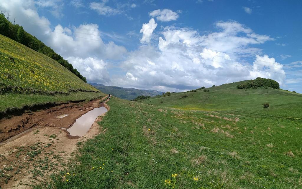 Didgori – Chili Lake Day Tour