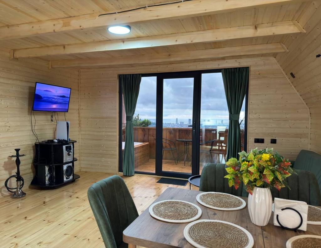 აფთაუნ ბათუმი - Uptown Batumi